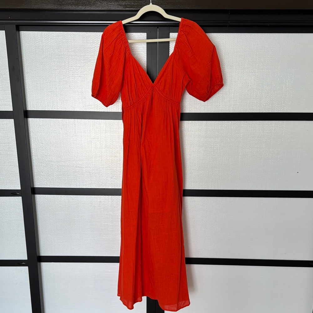 Elegant Red Maxi Dress